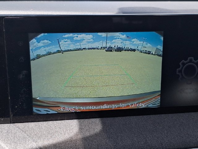 Certified 2025 Nissan Kicks SV FWD image 21
