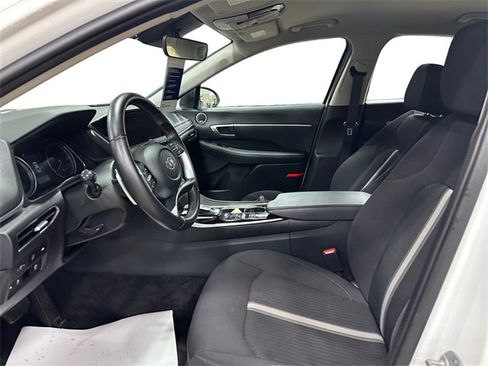 Certified 2023 Hyundai Sonata SEL w/ Cargo Package image 9