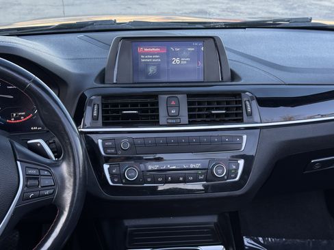 Used 2020 BMW 230i Convertible w/ Convenience Package image 29