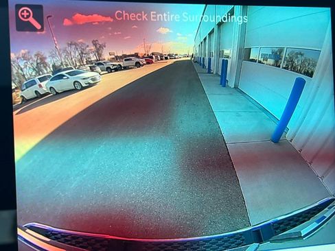 Used 2025 RAM 1500 Laramie image 16