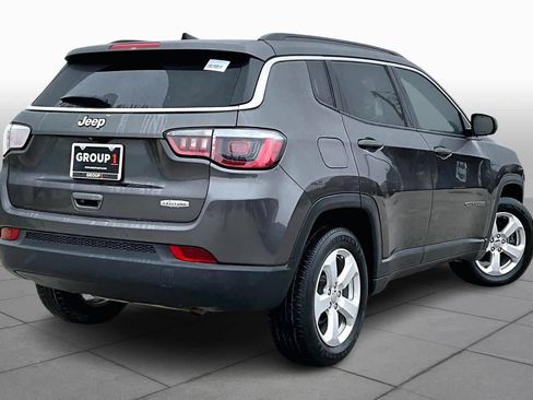 Used 2018 Jeep Compass Latitude w/ Popular Equipment Group image 12