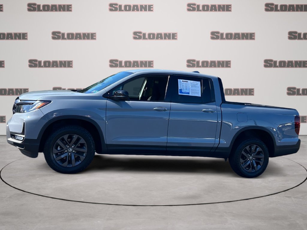 Certified 2024 Honda Ridgeline Sport image 2