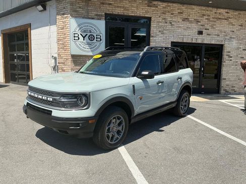 Used 2022 Ford Bronco Sport Badlands AWD/4WD image 1