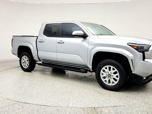 Used 2024 Toyota Tacoma SR5 image 3
