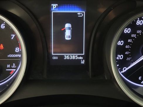 Used 2024 Toyota Camry LE FWD image 2