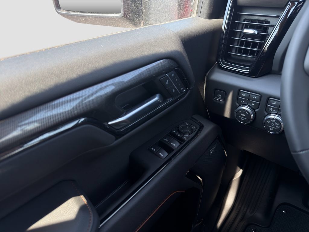 New 2026 GMC Sierra 2500 AT4 w/ AT4 Premium Plus Package AWD/4WD image 28
