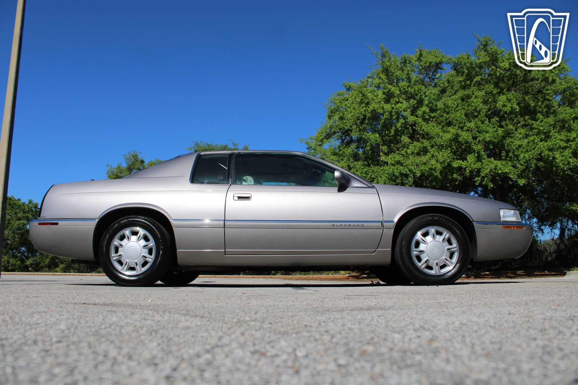 Used 1996 Cadillac Eldorado FWD image 24