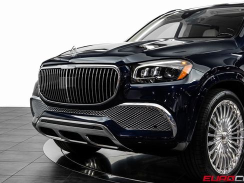 Used 2022 Mercedes-Benz Maybach GLS 600 Maybach GLS 600 *5-SEAT CONFIG image 11