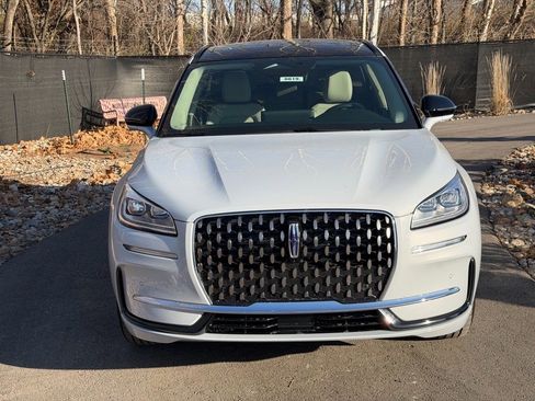 New 2026 Lincoln Corsair Grand Touring image 8