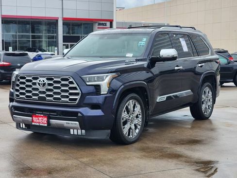 Used 2026 Toyota Sequoia Capstone AWD/4WD image 3