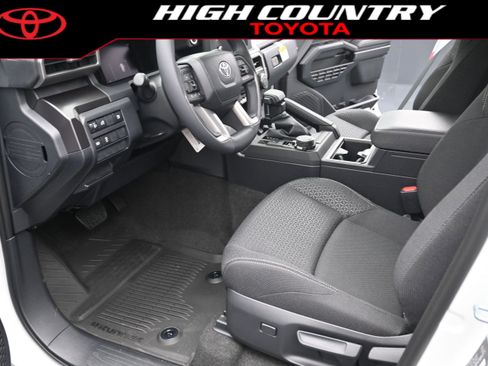 New 2026 Toyota 4Runner SR5 AWD/4WD image 12