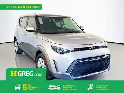 Used 2023 Kia Soul LX w/ LX Technology Package