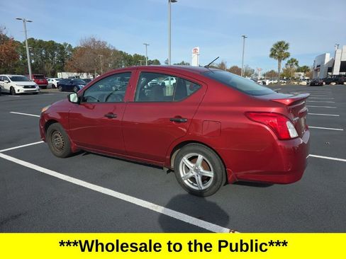 Used 2017 Nissan Versa S Plus image 4