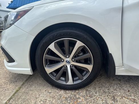 Used 2018 Subaru Legacy 2.5i Limited image 31