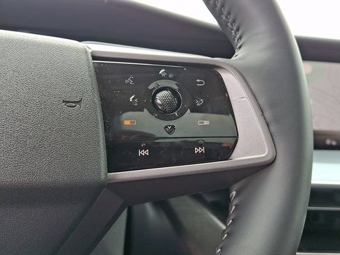 Certified 2025 Nissan Murano SL w/ Cargo Package AWD/4WD image 24