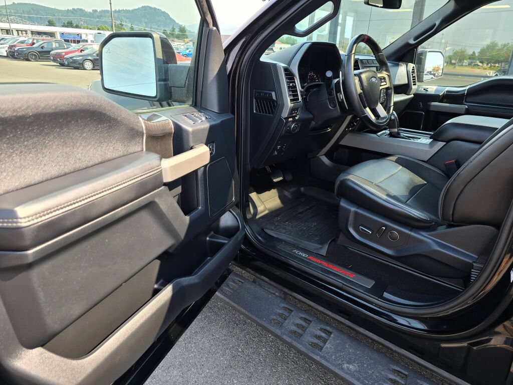 Used 2020 Ford F150 Raptor w/ Equipment Group 802A Luxury AWD/4WD image 14