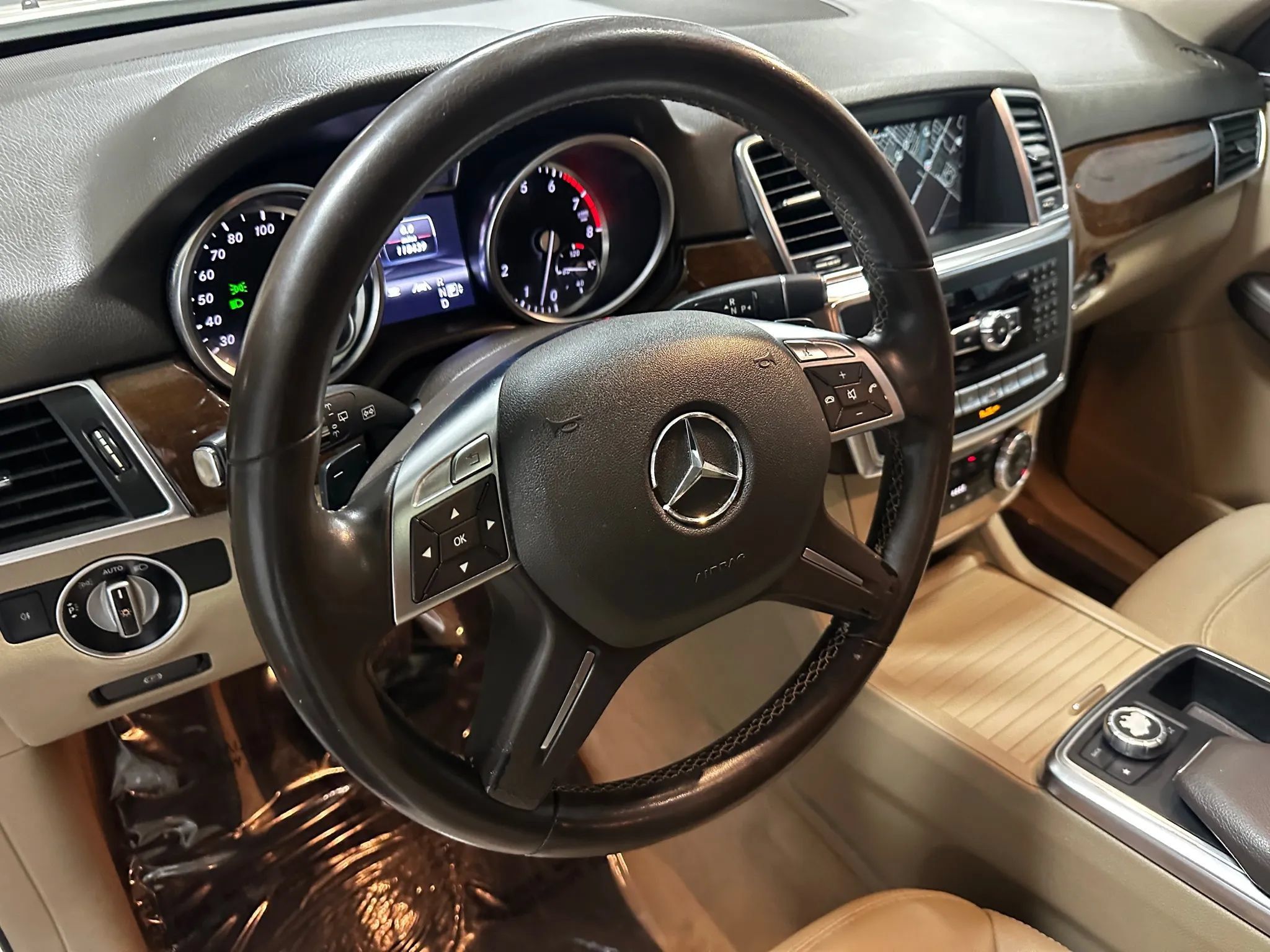 Used 2013 Mercedes-Benz ML 350 4MATIC image 9