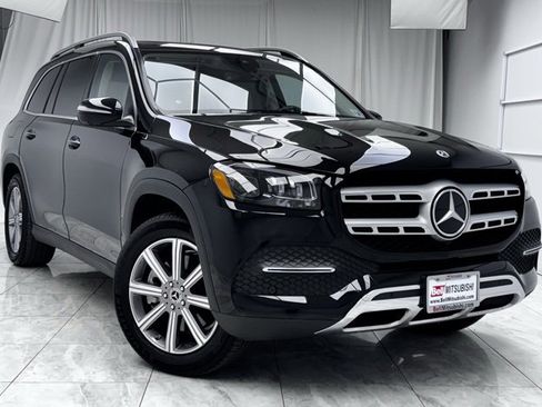 Used 2023 Mercedes-Benz GLS 450 4MATIC image 1
