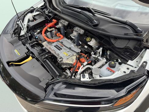 Used 2025 Nissan Ariya FWD image 13