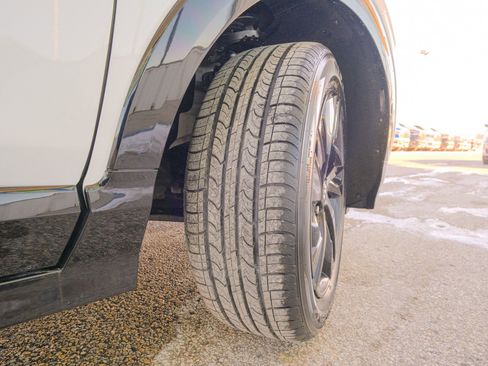 Used 2024 Buick Encore GX Sport Touring image 42