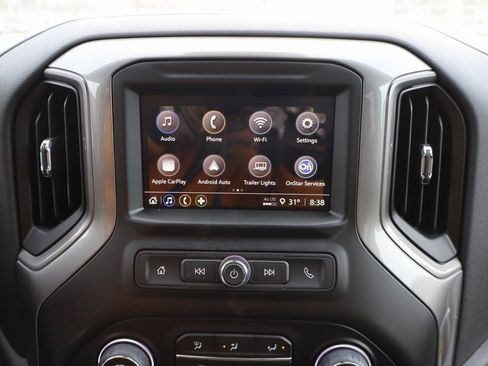 New 2026 Chevrolet Silverado 1500 Custom Trail Boss w/ LPO, Dark Essentials Package image 9