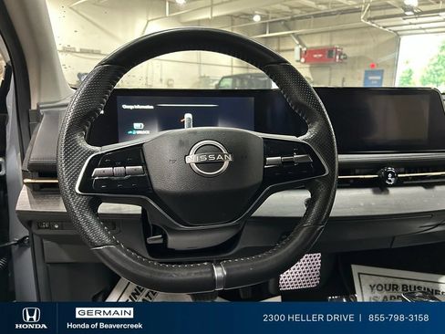 Used 2023 Nissan Ariya FWD image 16