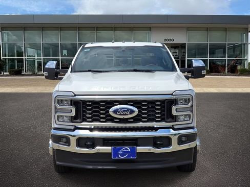New 2026 Ford F350 King Ranch w/ Chrome Package AWD/4WD image 2
