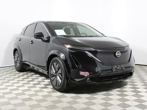 Used 2023 Nissan Ariya FWD image 23
