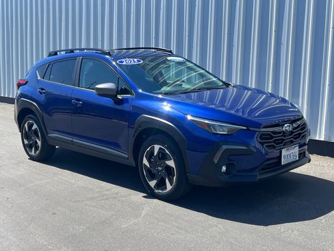 Certified 2025 Subaru Crosstrek 2.5i Limited w/ Crosstrek Mirror Package AWD/4WD image 8