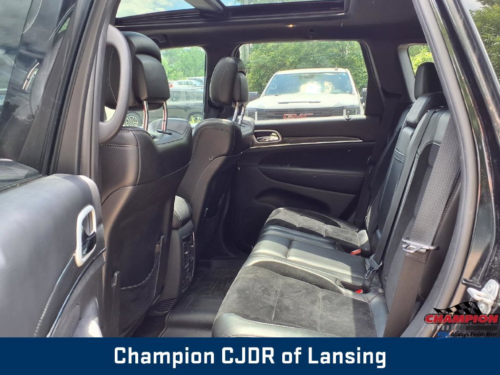 Used 2018 Jeep Grand Cherokee SRT AWD/4WD image 11