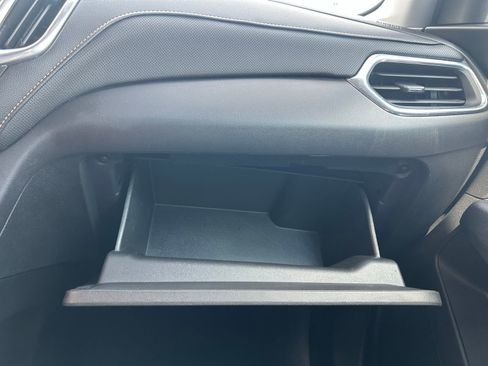 Used 2020 Chevrolet Equinox Premier image 25