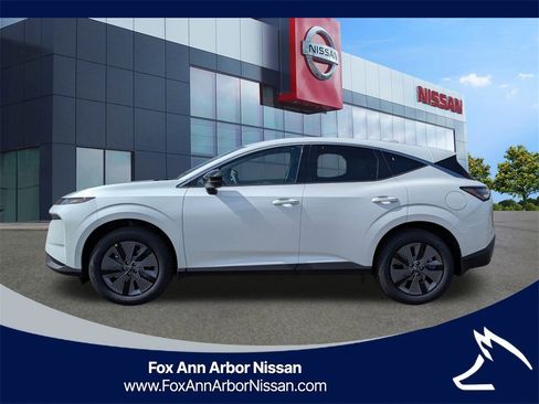 New 2025 Nissan Murano SL image 2