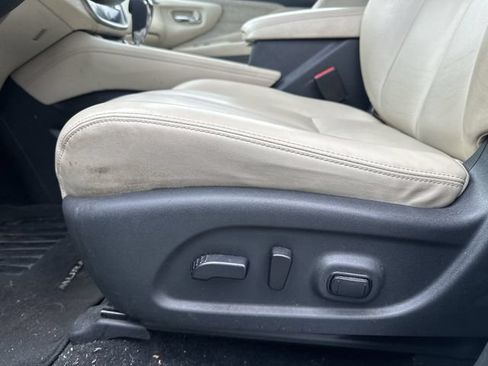 Used 2023 Nissan Murano SV w/ Cargo Package AWD/4WD image 16