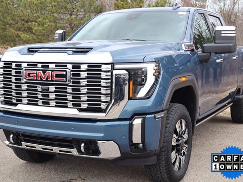 Used 2025 GMC Sierra 2500 Denali w/ Denali Reserve Package image 11