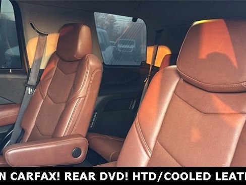 Used 2017 Cadillac Escalade Premium Luxury image 24