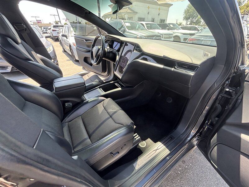 Used 2018 Tesla Model X P100D AWD/4WD image 15