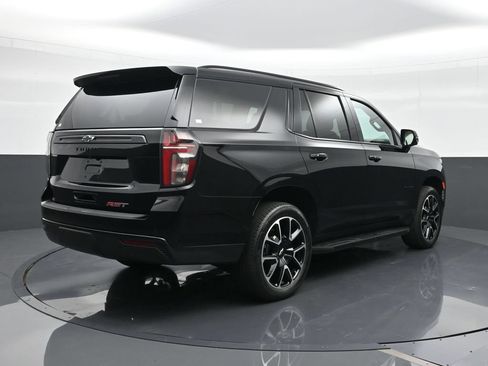 Used 2023 Chevrolet Tahoe RST w/ Luxury Package AWD/4WD image 14