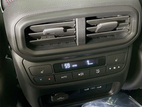 New 2026 Honda Ridgeline Black Edition image 19