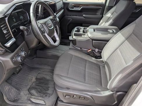 Used 2023 GMC Sierra 1500 SLE image 11