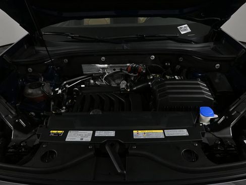 Used 2022 Volkswagen Atlas Cross Sport SEL Premium R-Line image 32