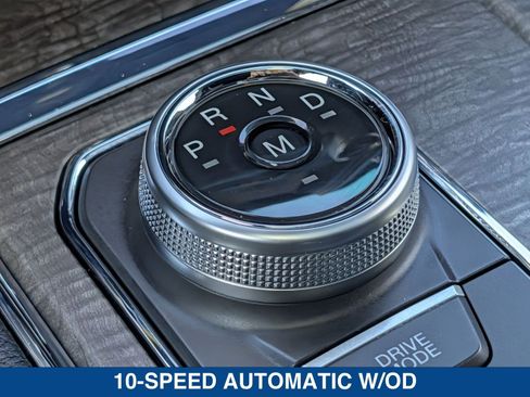 Used 2018 Ford Expedition Limited w/ Equipment Group 302A image 35