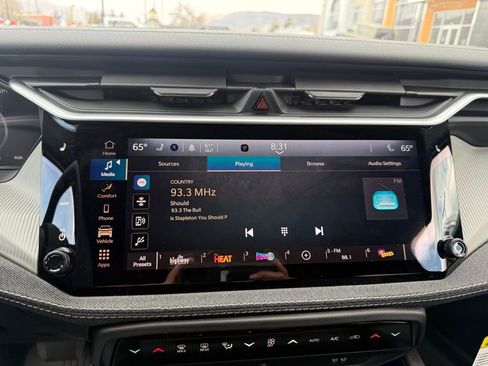 New 2026 Jeep Cherokee Laredo AWD/4WD image 9