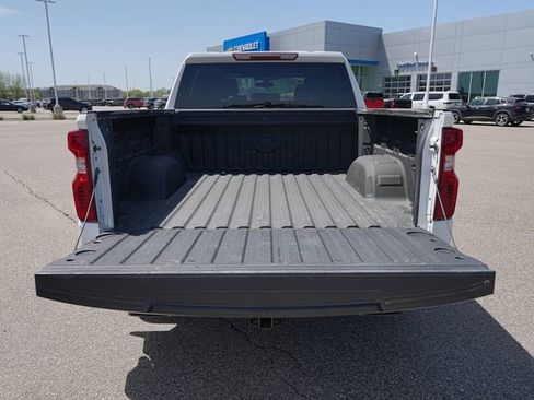 Used 2021 Chevrolet Silverado 1500 LT AWD/4WD image 14