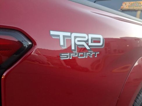 Used 2024 Toyota Tacoma TRD Sport image 28