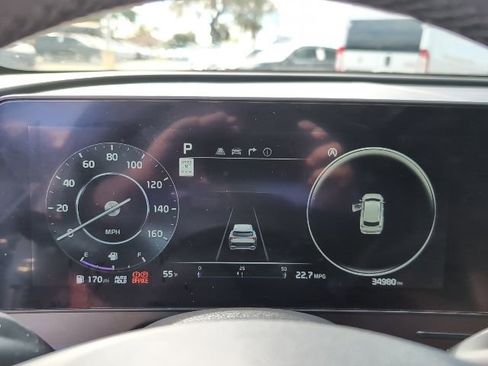 Used 2023 Kia Sportage SX image 12