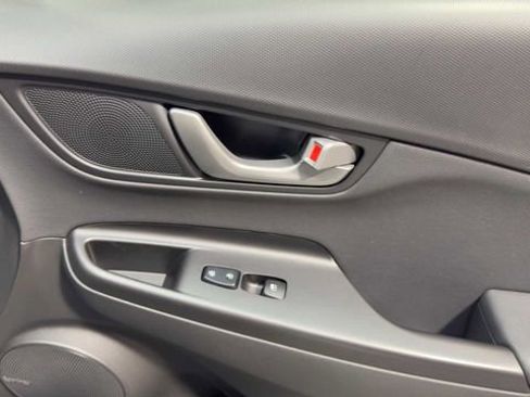 Used 2021 Hyundai Kona Ultimate FWD image 14