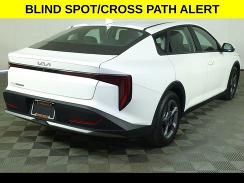 Used 2025 Kia K4 FWD image 6