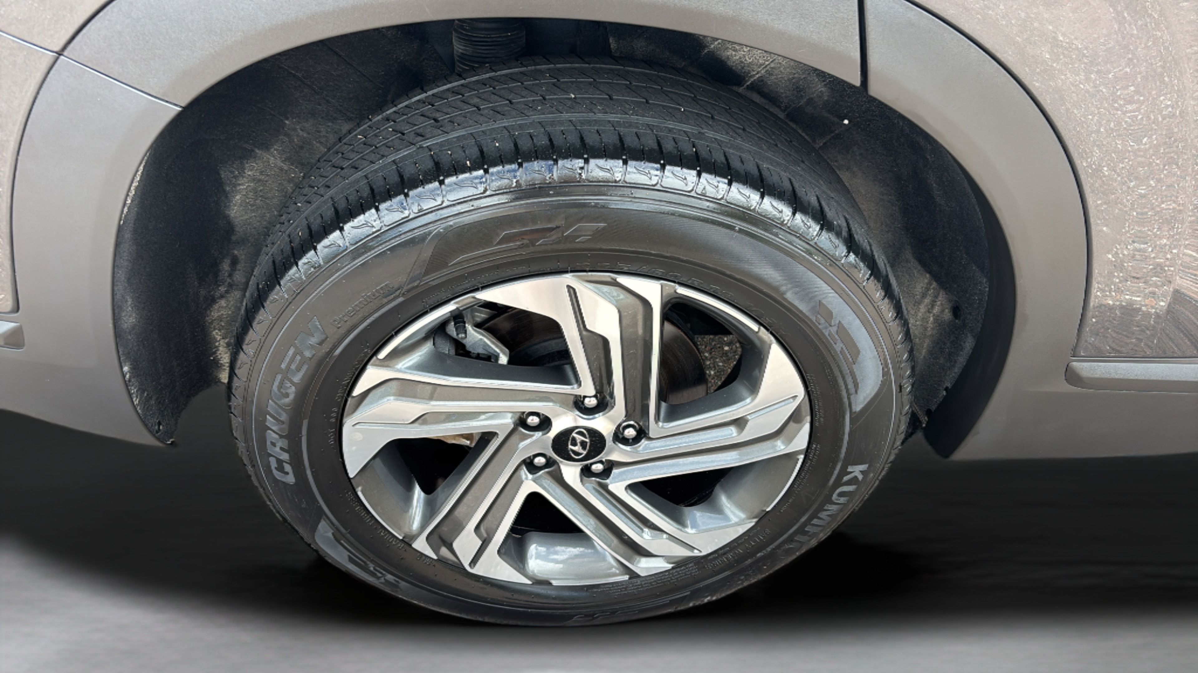 Used 2023 Hyundai Santa Fe SEL FWD image 19