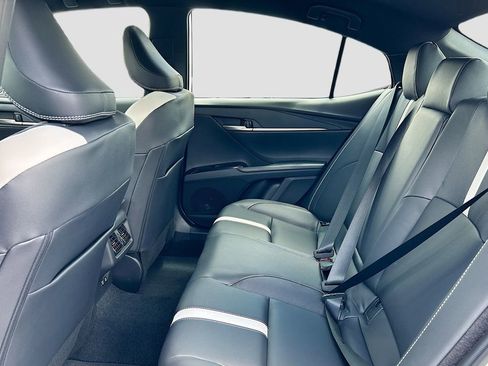 New 2025 Toyota Camry SE w/ Convenience Package FWD image 23