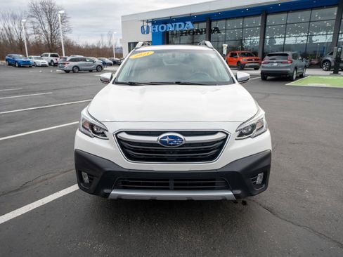 Used 2021 Subaru Outback Touring w/ Popular Package #2 image 2
